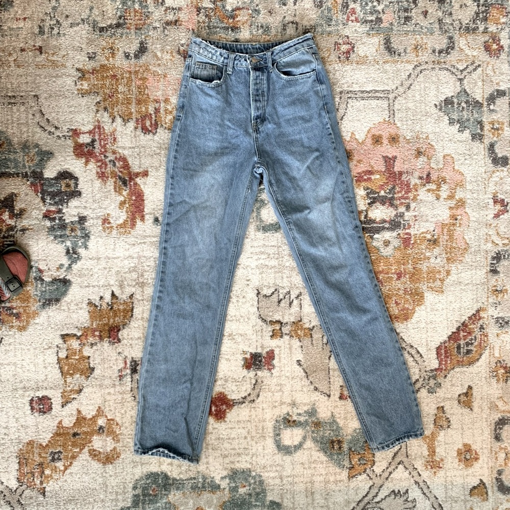Vintage Style Straight Leg Jeans